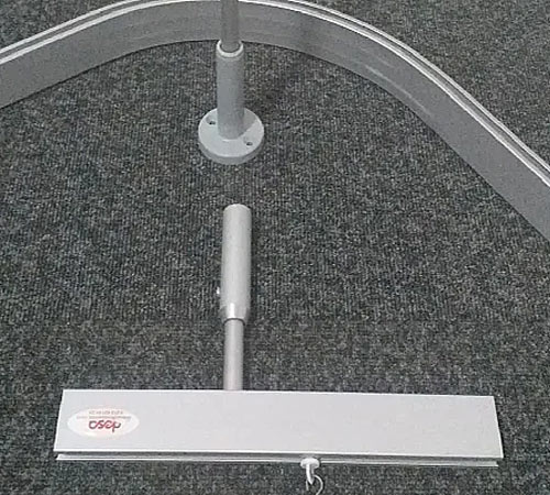 rail and separator system banner
